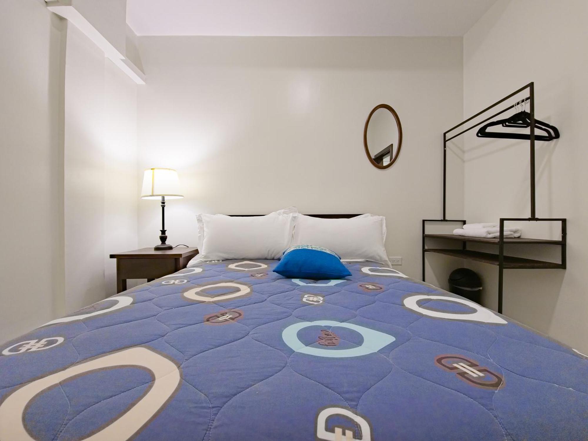 Louis' Apartments Placencia 外观 照片