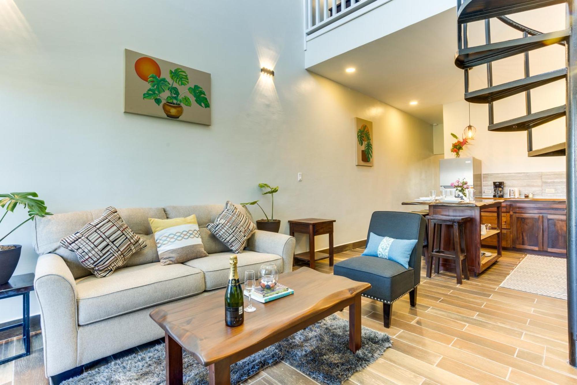 Louis' Apartments Placencia 外观 照片