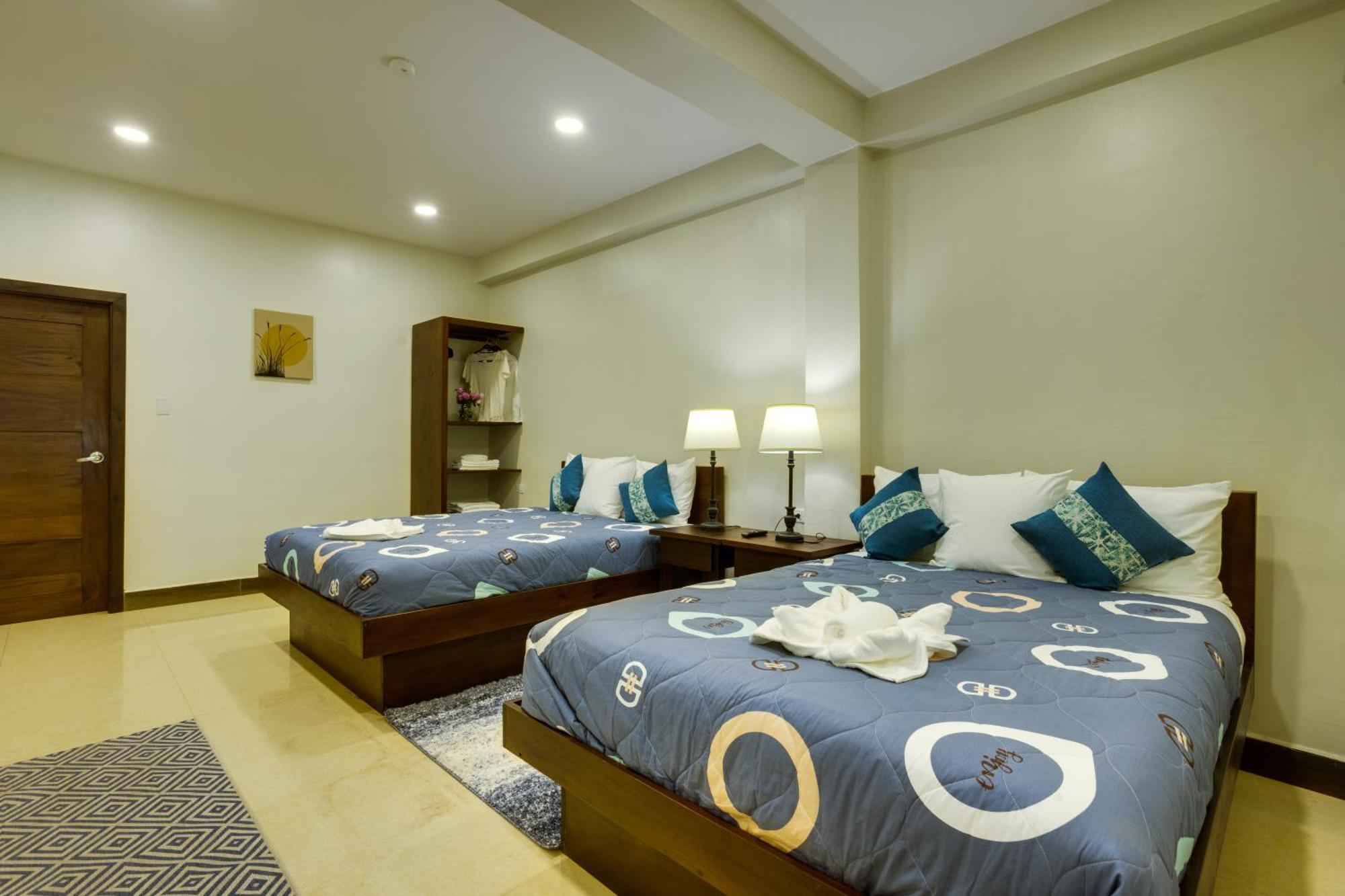 Louis' Apartments Placencia 外观 照片
